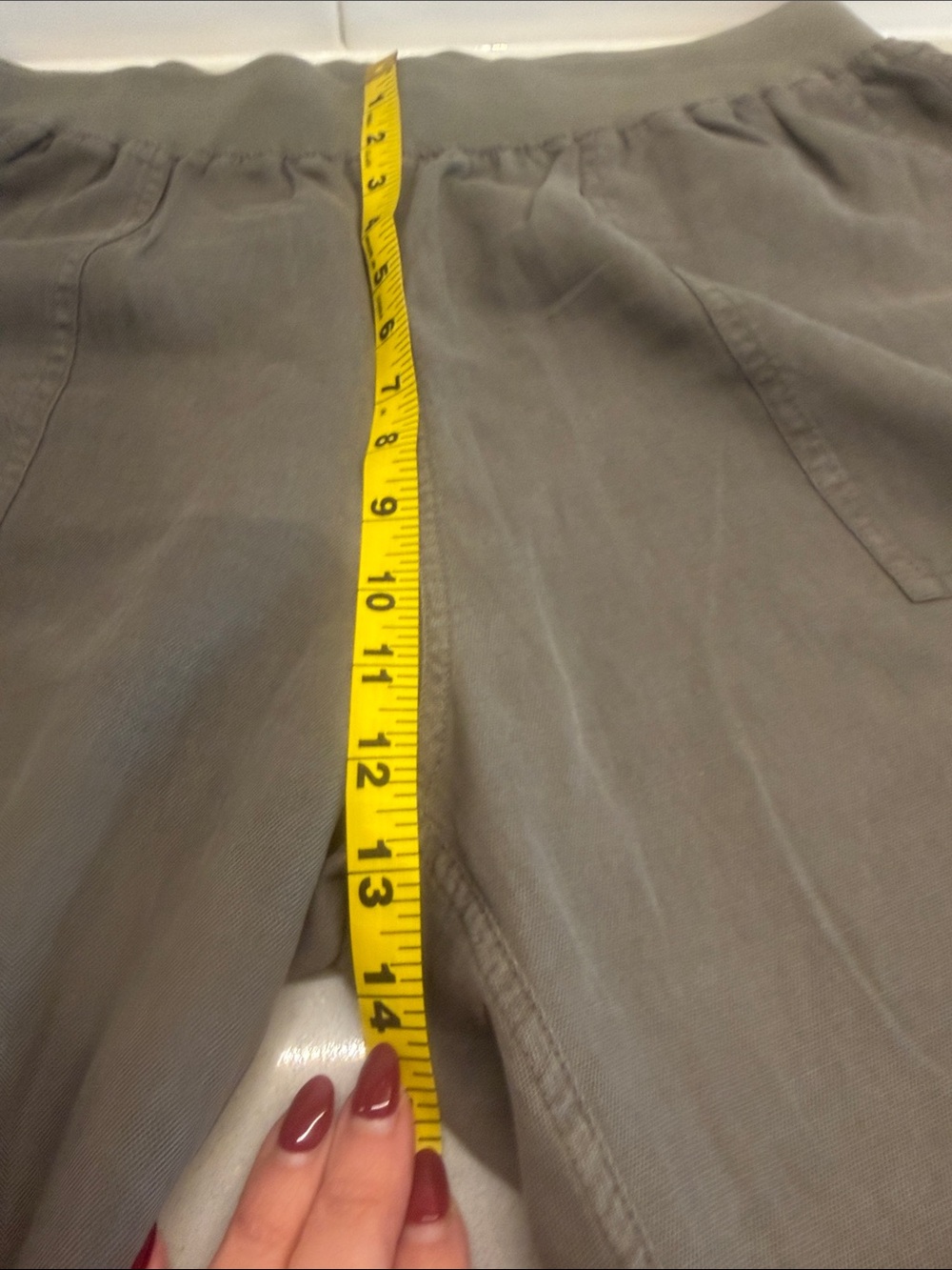 Faherty Olive Relaxed linen / cotton Joggers - Picture 7 of 12